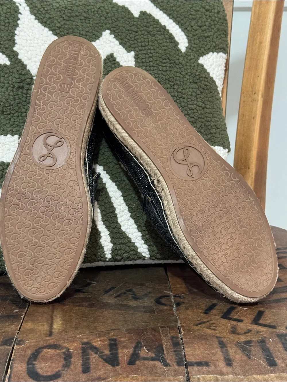 Sam & Libby Black Espadrille Slip-On Flats Size 10